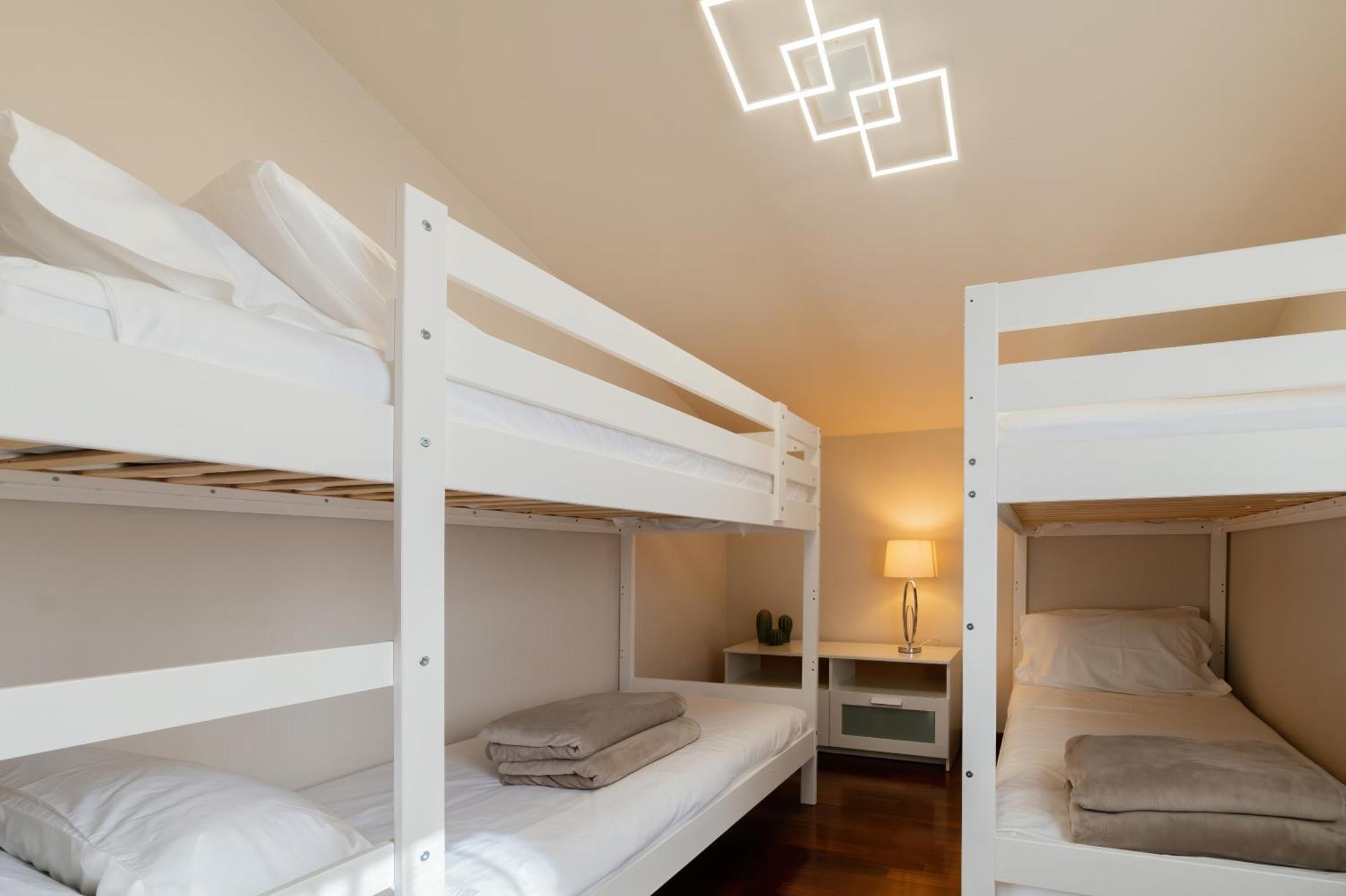 Casa Di Iaio - 90 M2 Apt With Free Wi-Fi, Netflix, Home Cinema & Parking 고리치아 외부 사진